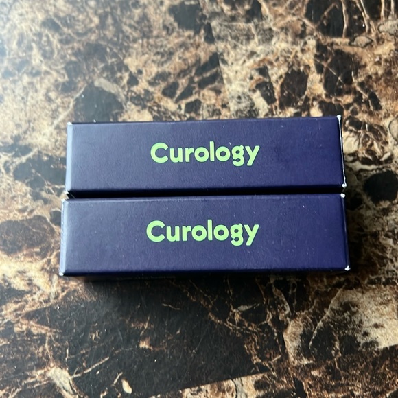 Curology Mint Lip balm - Picture 1 of 5